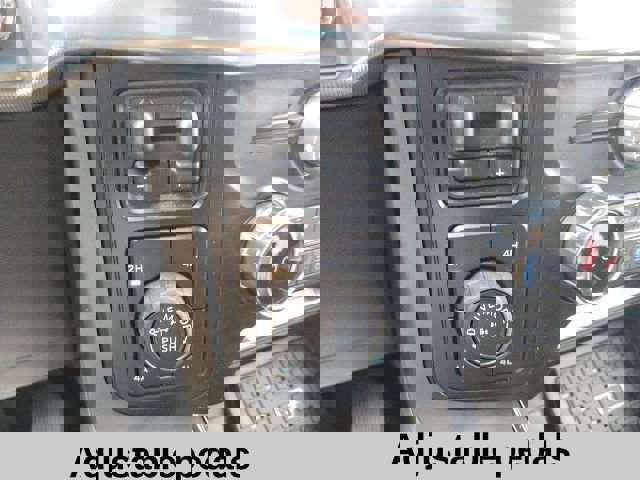 New 2025 Ford F150 Lariat w/ Equipment Group 502A High image 12