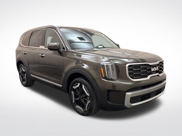 Used 2024 Kia Telluride S
