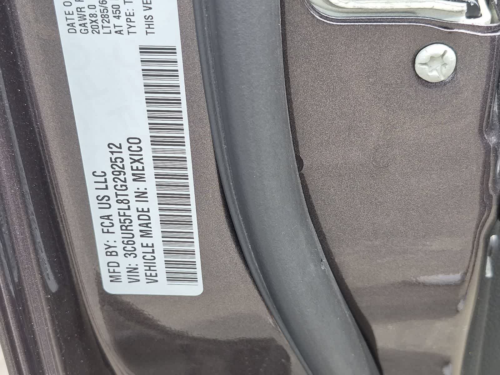 New 2026 RAM 2500 Laramie AWD/4WD image 37