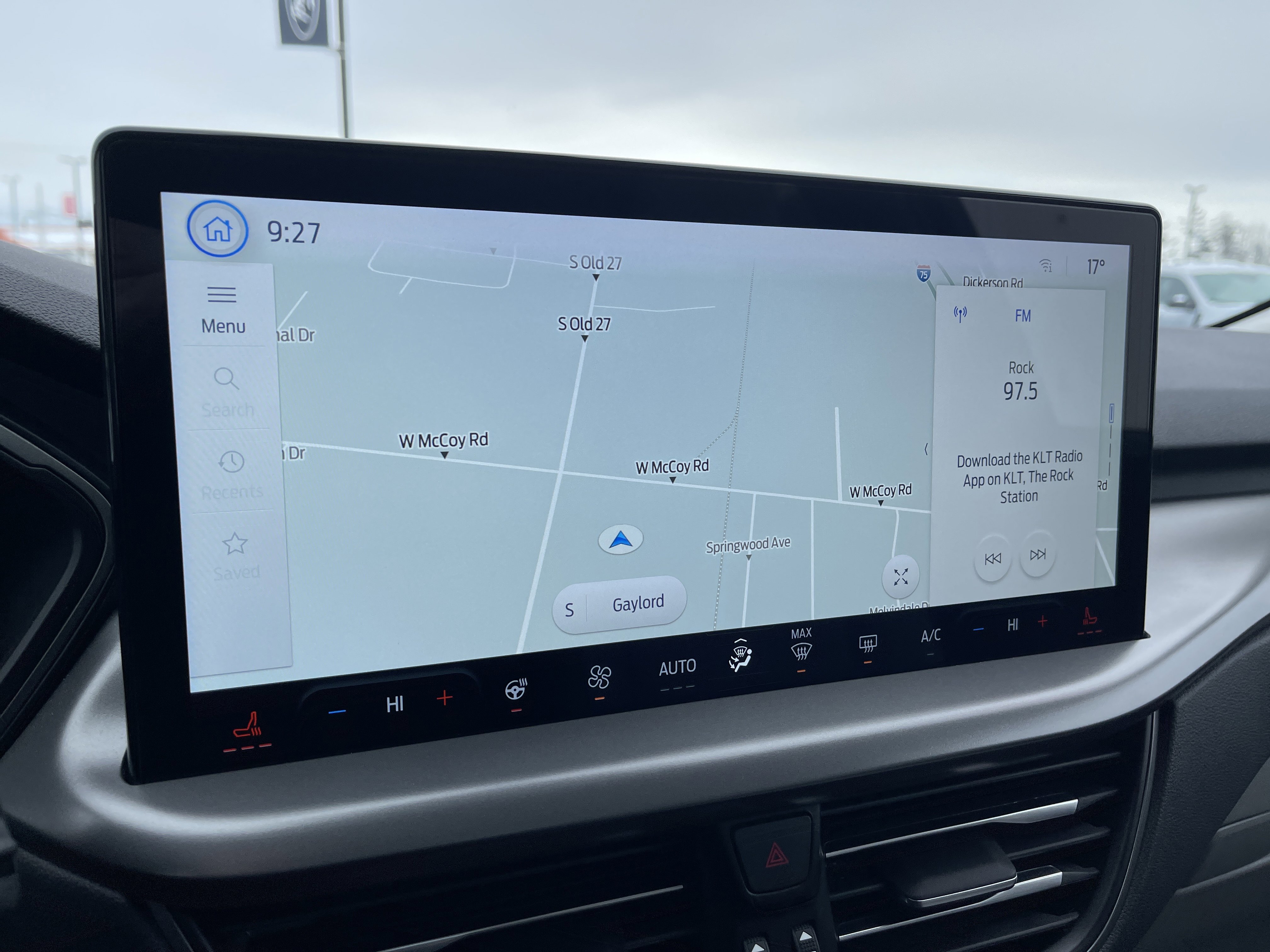 Used 2024 Ford Escape SE image 17