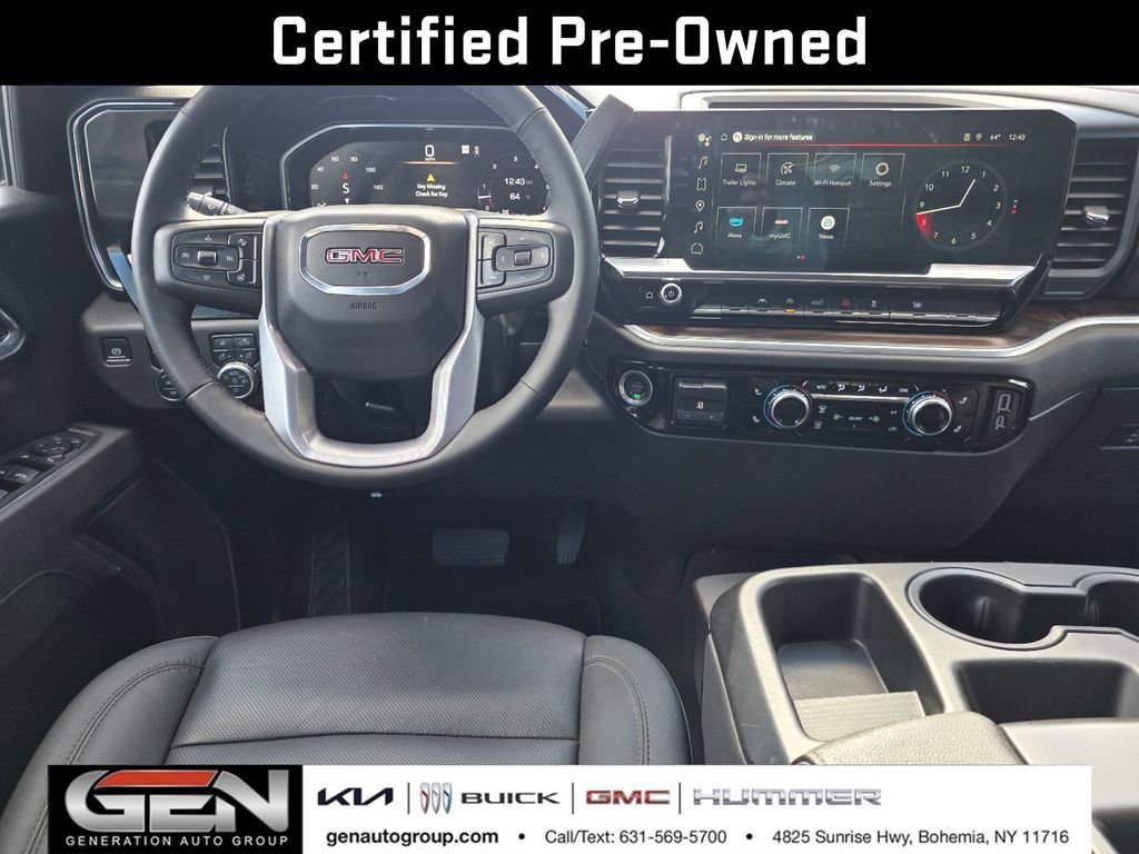 Certified 2025 GMC Sierra 1500 SLT image 14