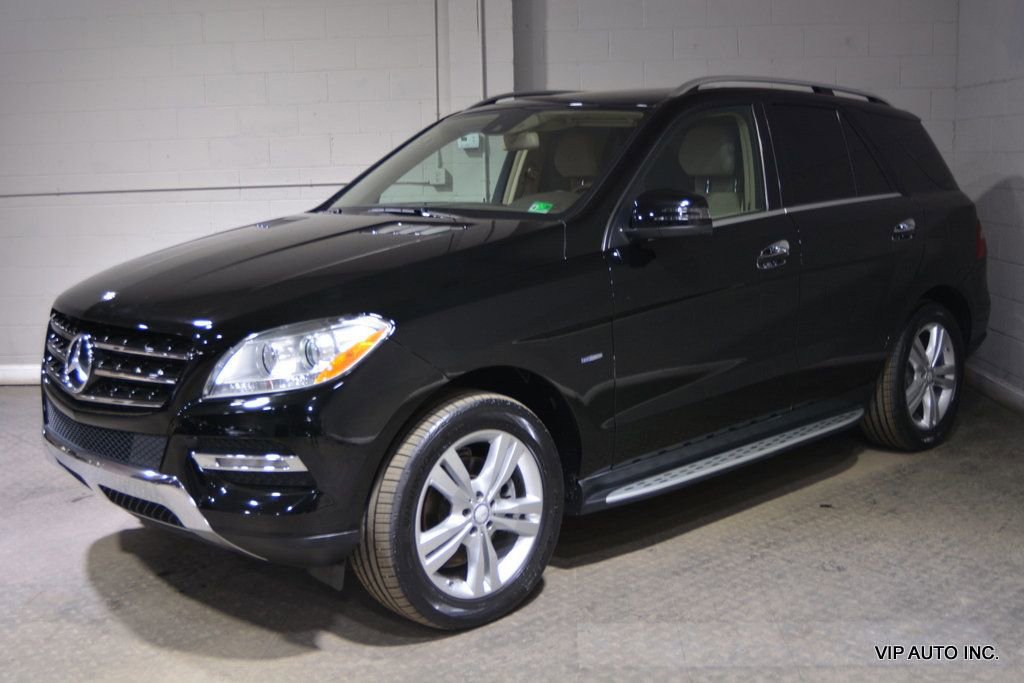 Used 2012 Mercedes-Benz ML 350 BlueTEC 4MATIC w/ Premium 2 Pkg image 2