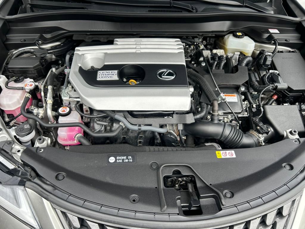Used 2022 Lexus UX 250h w/ Premium Package AWD/4WD image 20