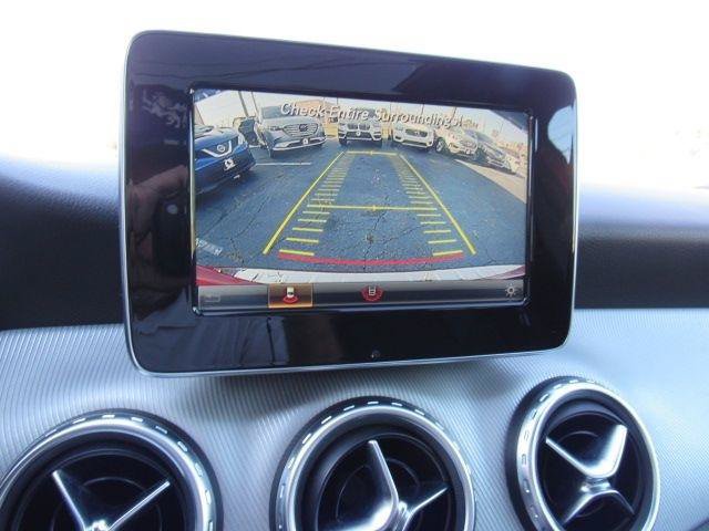Used 2016 Mercedes-Benz GLA 250 4MATIC image 24