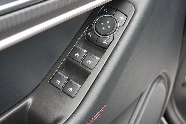 Used 2025 Ford Explorer ST-Line w/ Premium Package image 16