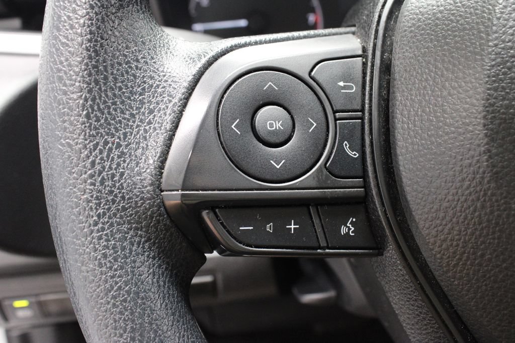 Used 2024 Toyota Corolla LE FWD image 27