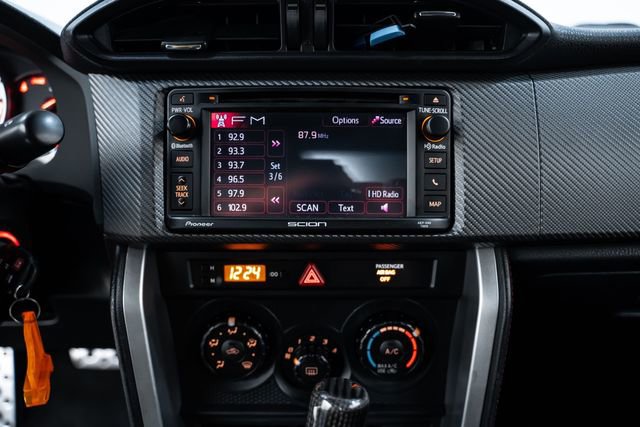 Used 2015 Scion FR-S image 27