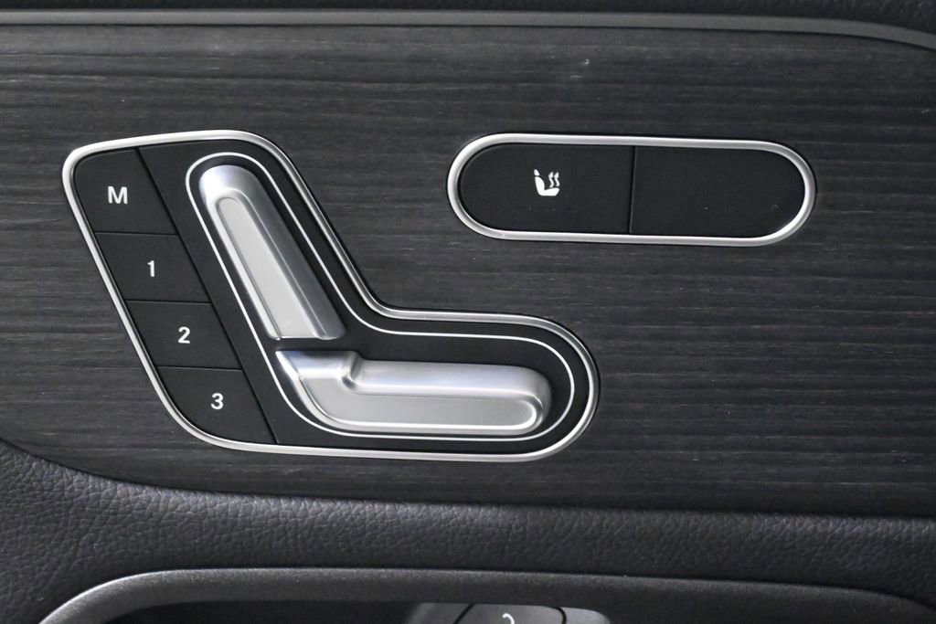 Certified 2026 Mercedes-Benz GLB 250 4MATIC image 27