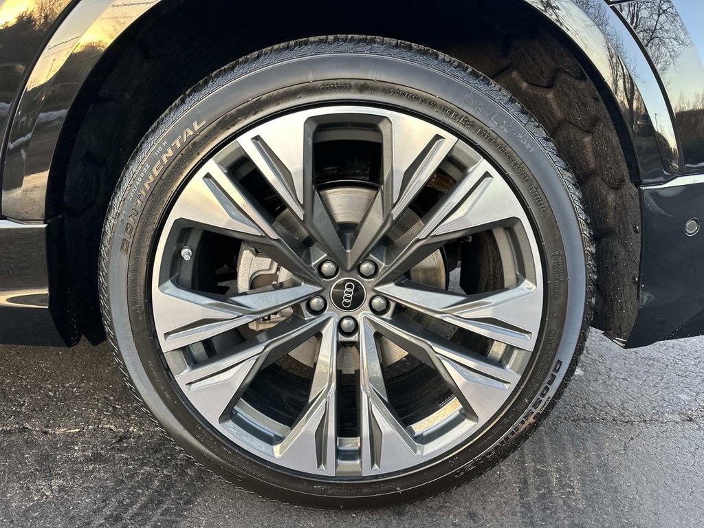 New 2026 Audi Q8 Premium Plus image 10
