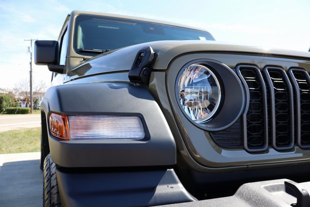 New 2025 Jeep Wrangler Sport S image 4