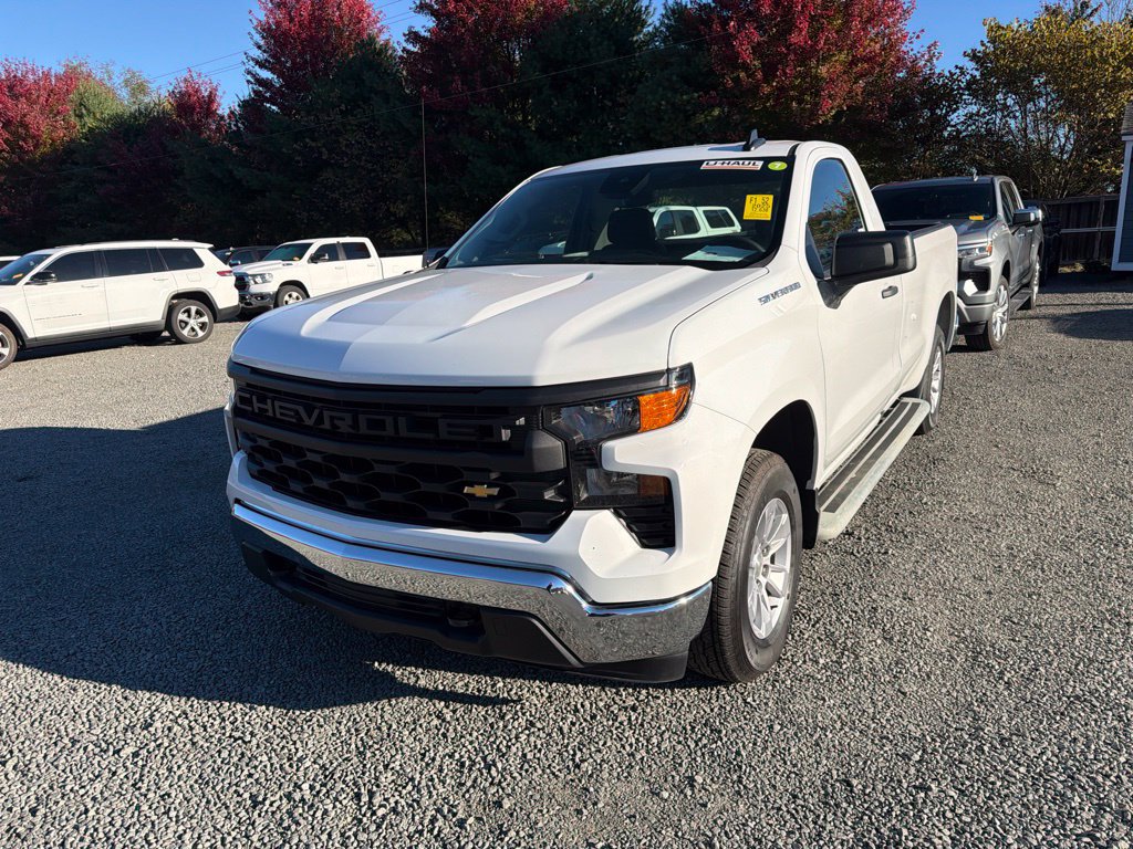 Used 2025 Chevrolet Silverado 1500 W/T RWD image 3