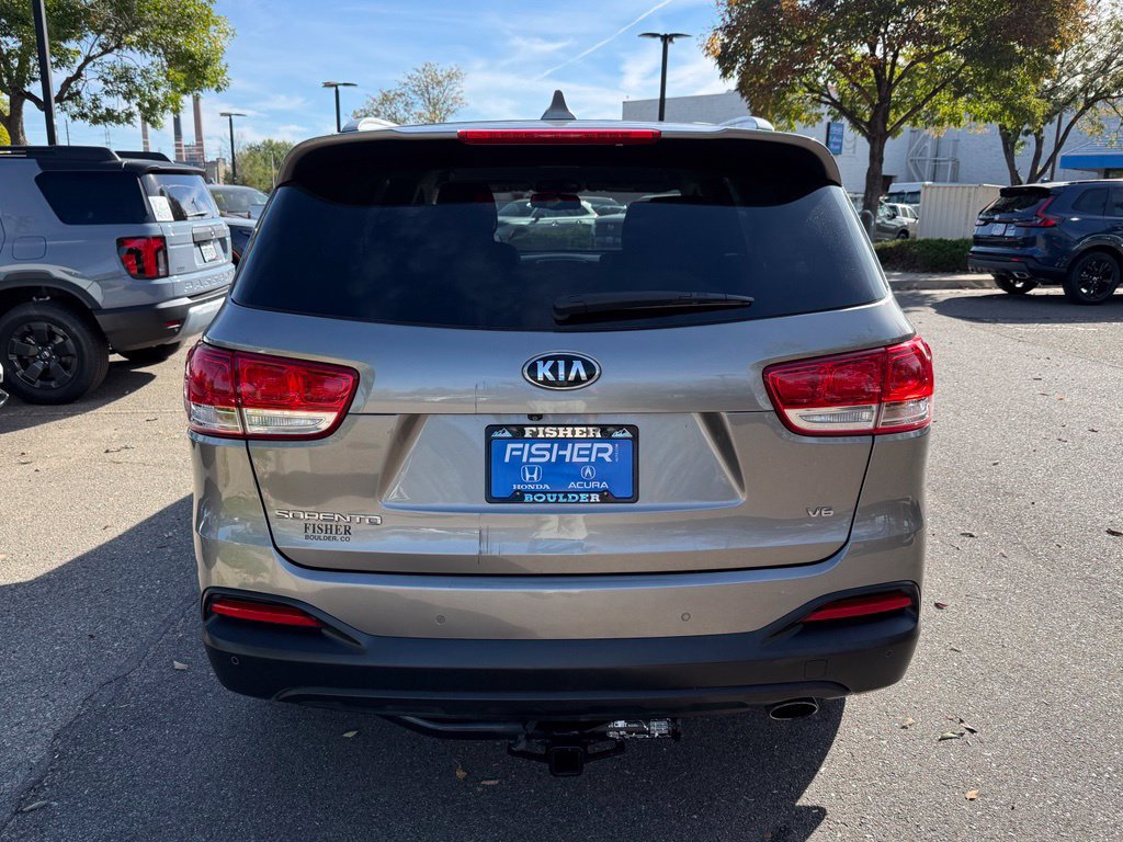 Used 2016 Kia Sorento LX w/ LX Convenience Package AWD/4WD image 5