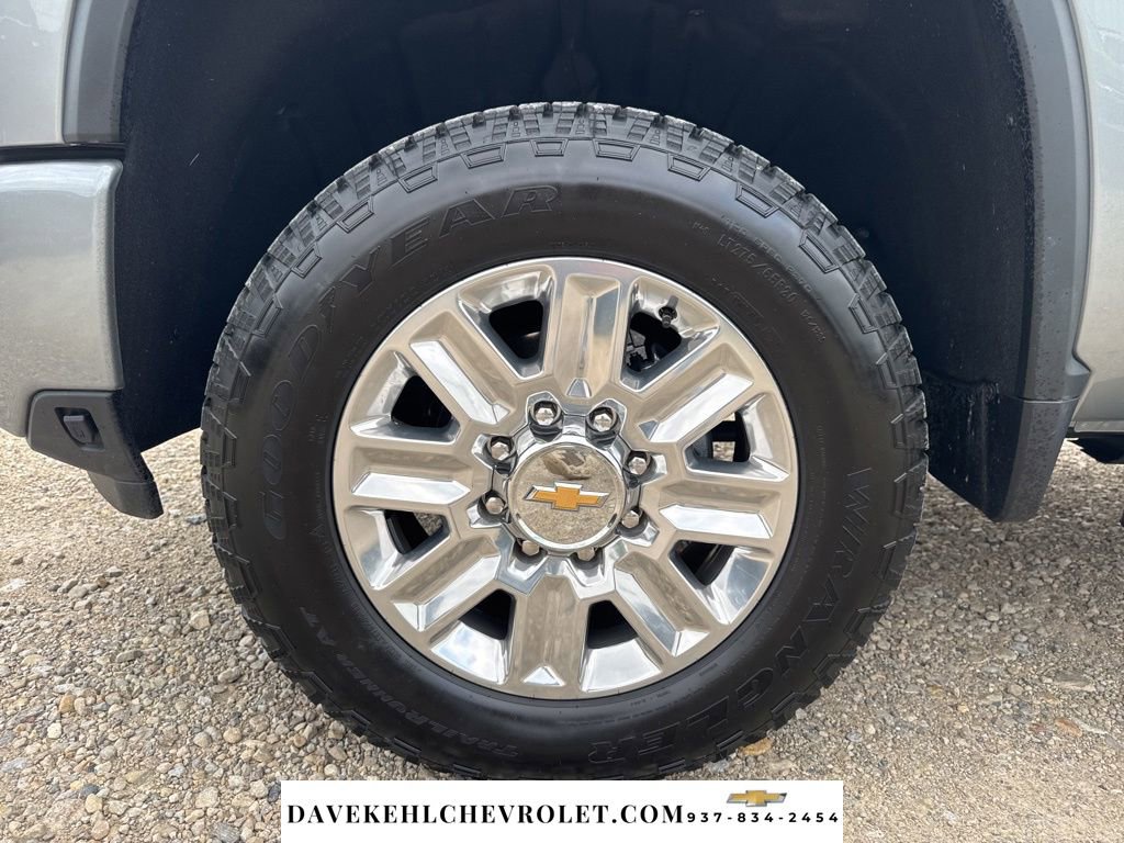 Used 2025 Chevrolet Silverado 2500 High Country w/ High Country Premium Package AWD/4WD image 65