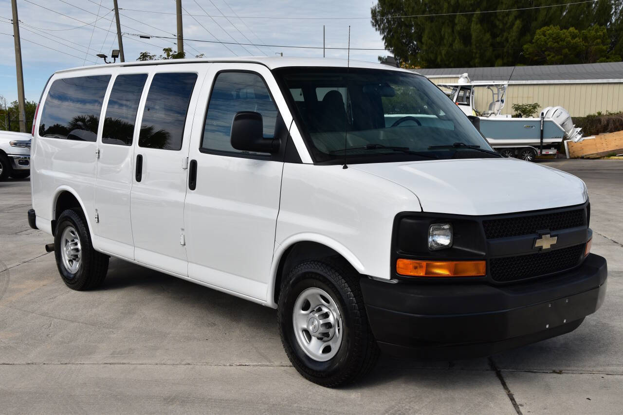 Used 2017 Chevrolet Express 2500 LS image 1