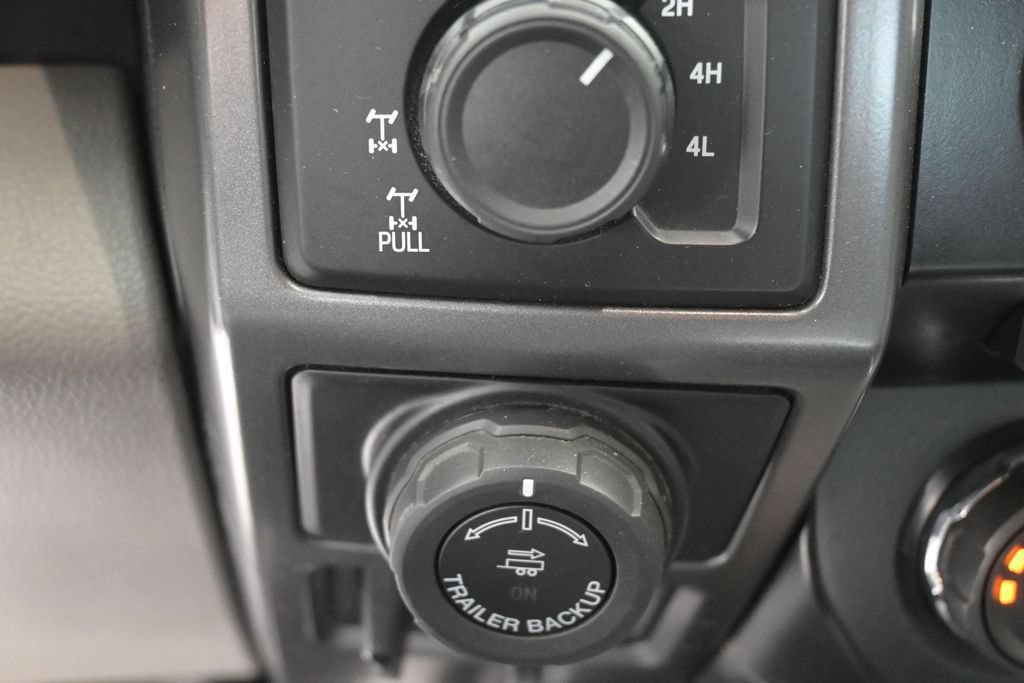 Used 2016 Ford F150 XLT w/ Equipment Group 302A Luxury AWD/4WD image 30