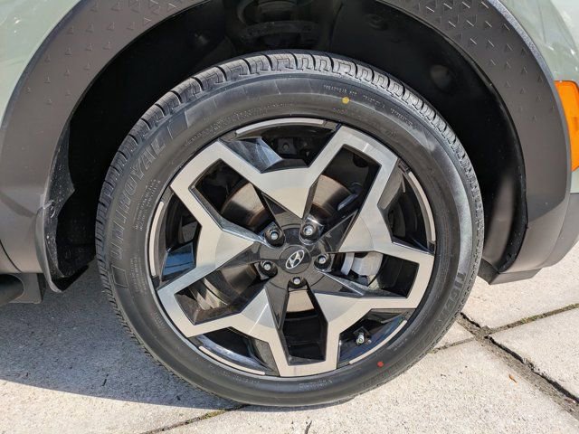 Used 2022 Hyundai Santa Cruz Limited w/ Launch Package image 11