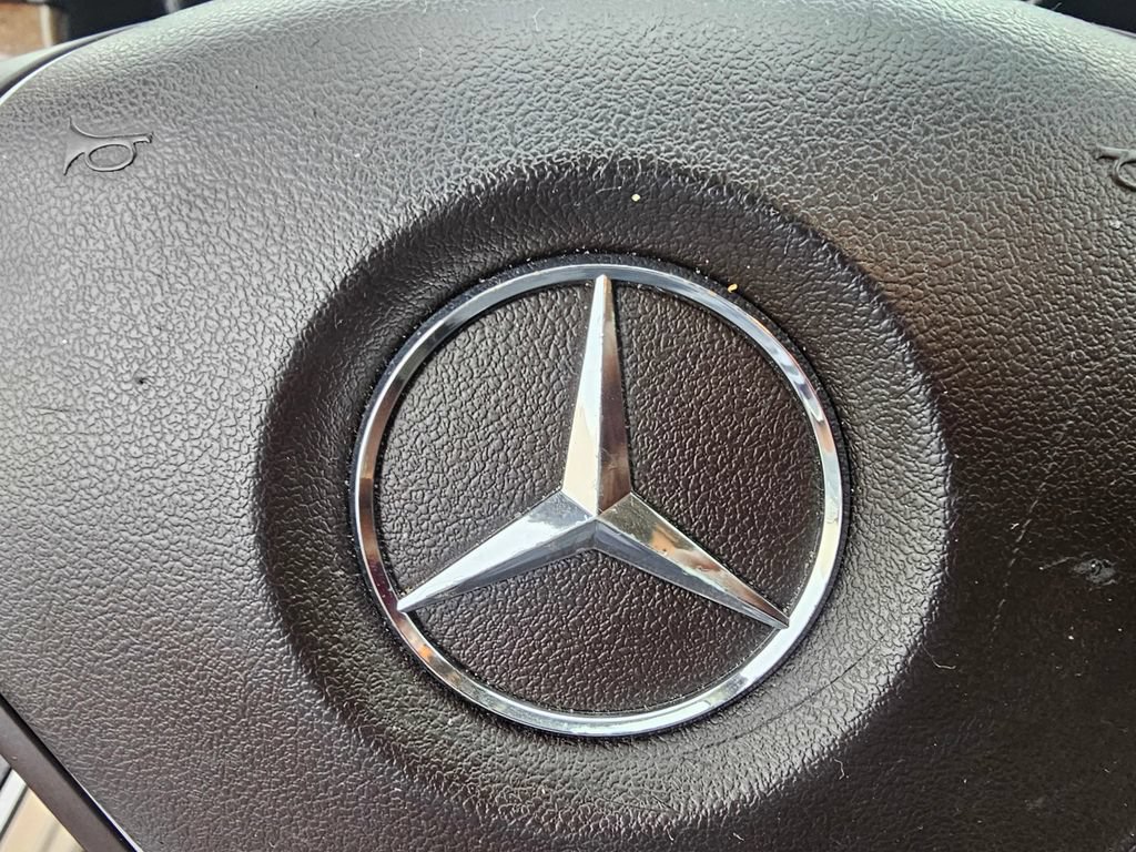Used 2016 Mercedes-Benz E 350 Sedan image 22