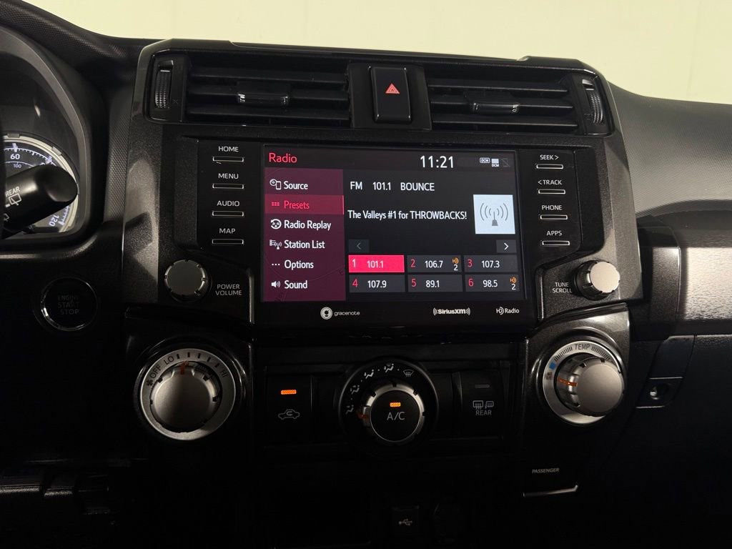Used 2021 Toyota 4Runner Venture w/ Moonroof Package AWD/4WD image 14