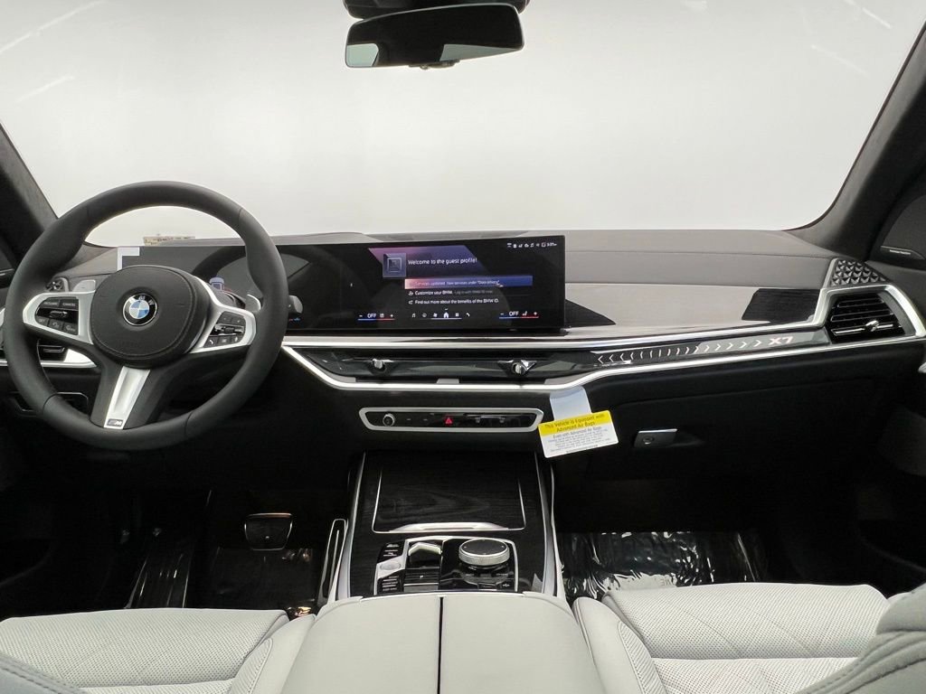 New 2026 BMW X7 xDrive40i w/ M Sport Package image 11