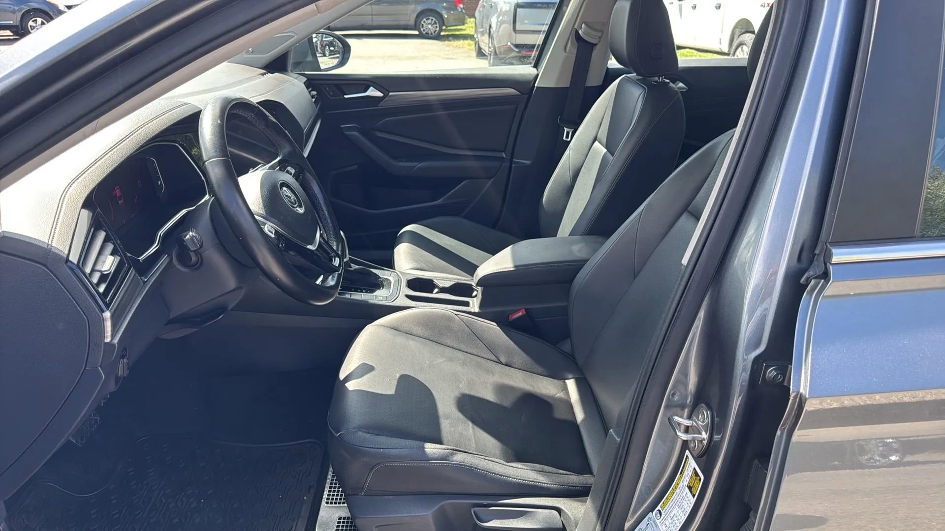 Used 2019 Volkswagen Jetta SEL image 10