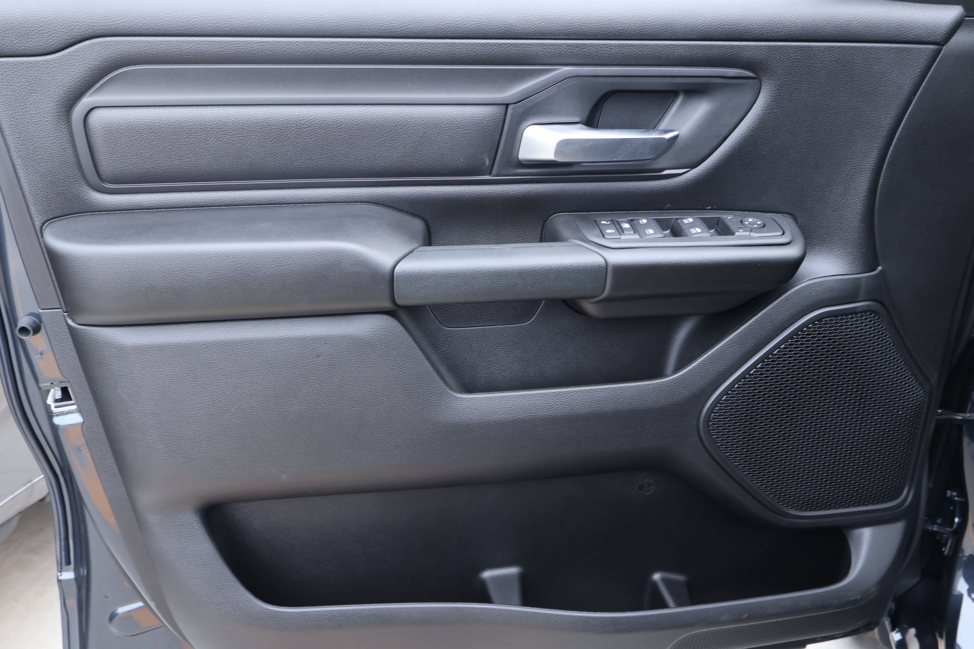 New 2026 RAM 1500 Express AWD/4WD image 14