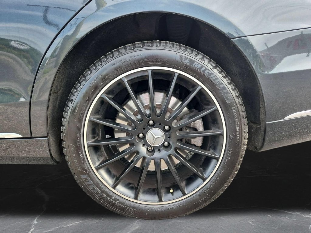 Used 2014 Mercedes-Benz S 550 Sedan image 34