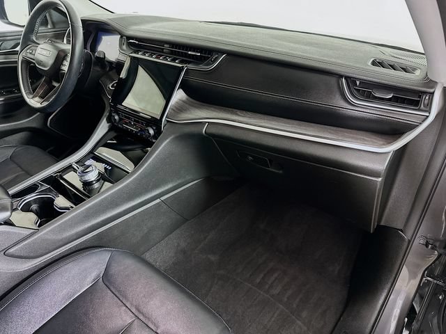 Used 2022 Jeep Grand Cherokee L Limited AWD/4WD image 36