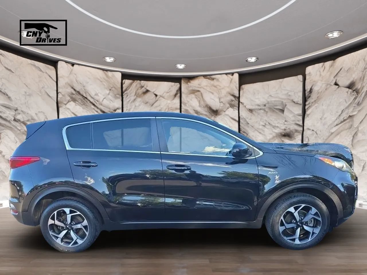 Used 2020 Kia Sportage LX AWD/4WD image 4