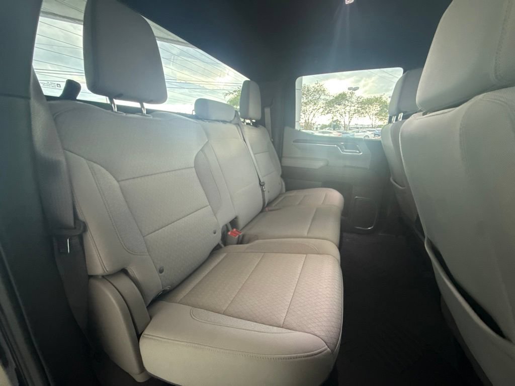 Used 2023 Chevrolet Silverado 1500 RST AWD/4WD image 40