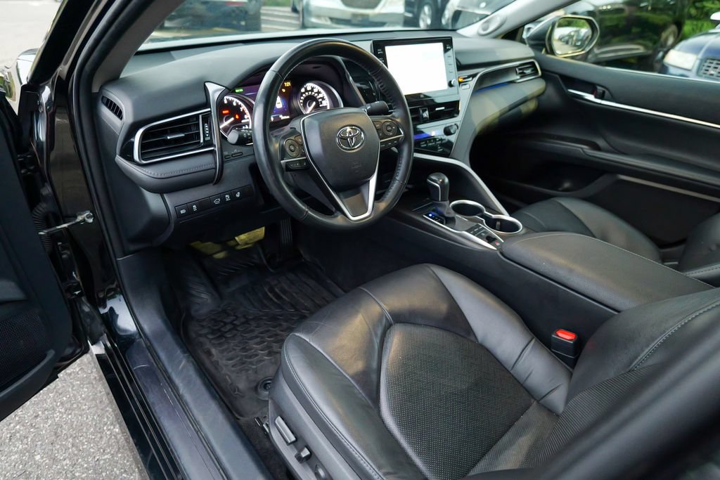 Used 2024 Toyota Camry XLE w/ Navigation Package AWD/4WD image 19