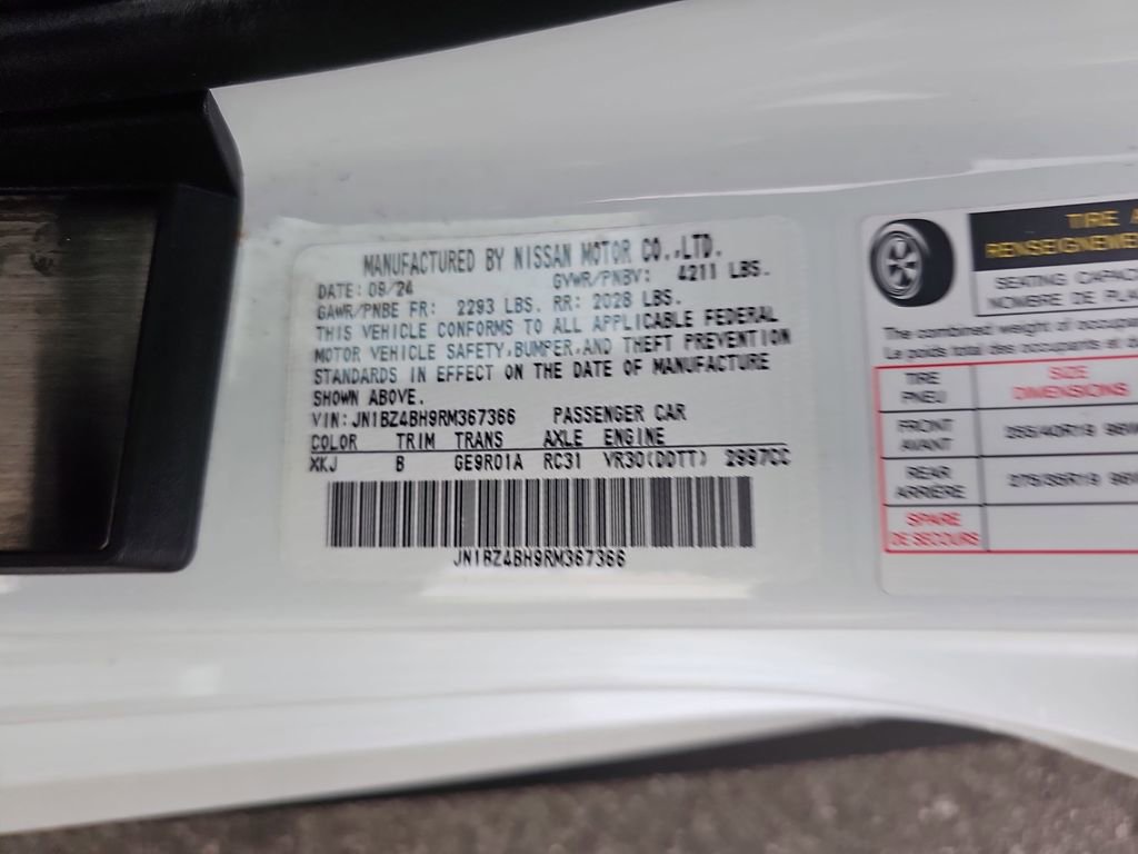 Used 2024 Nissan Z Performance w/ Floor Mat Package image 35