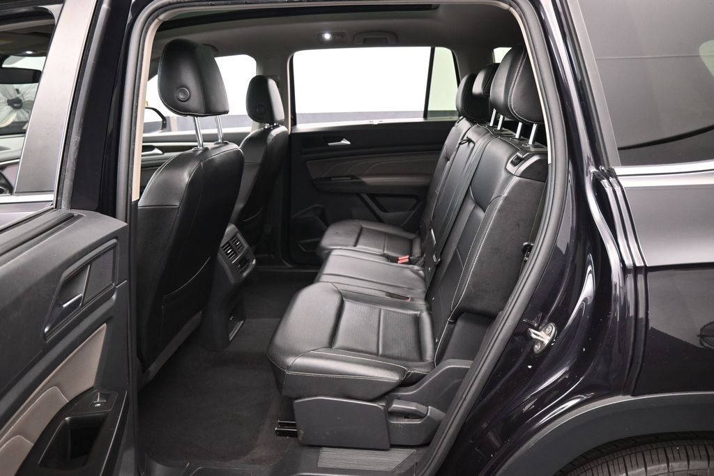 Used 2021 Volkswagen Atlas SE w/ Panoramic Sunroof Package FWD image 31