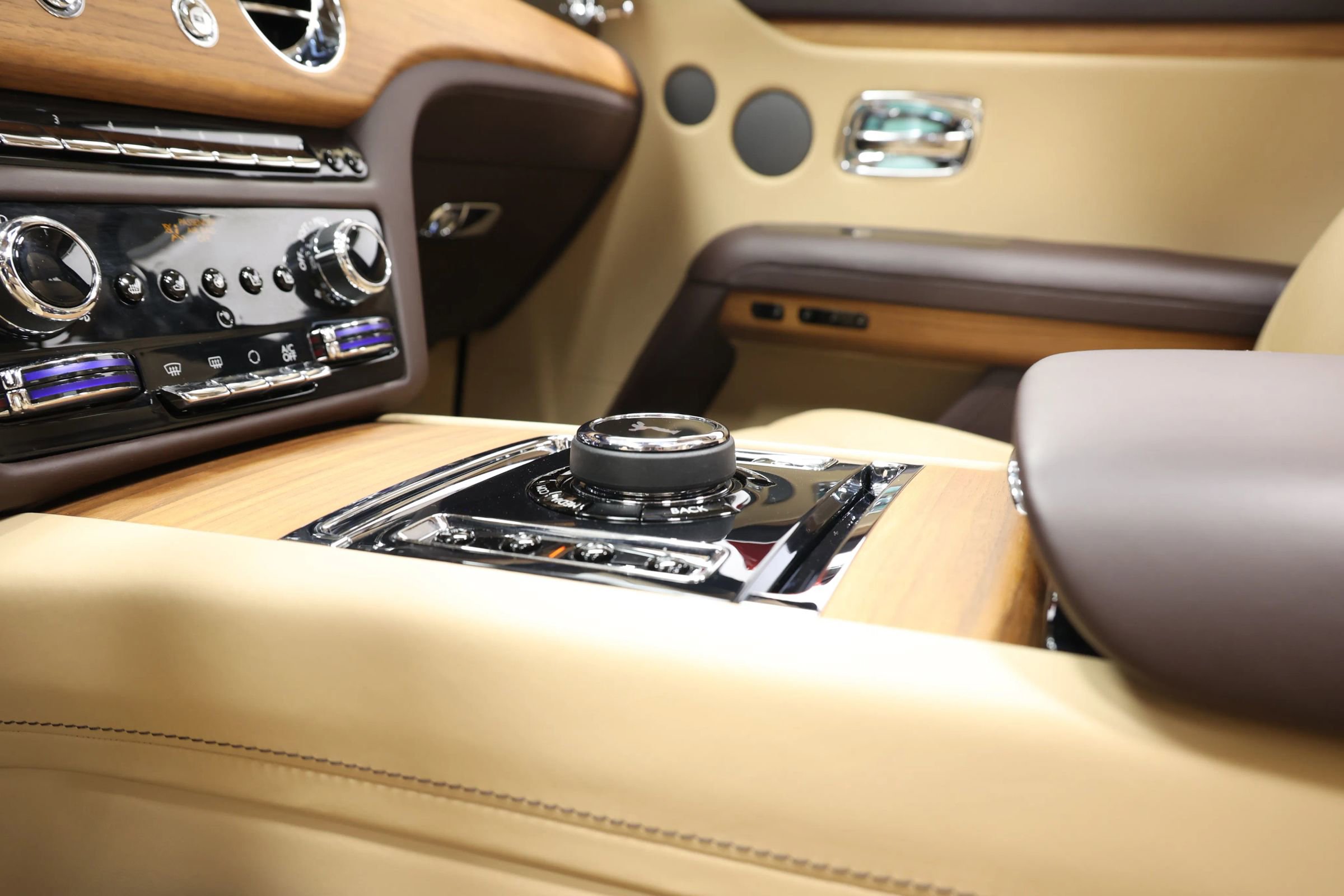 Used 2022 Rolls-Royce Ghost w/ Ghost Package AWD/4WD image 49