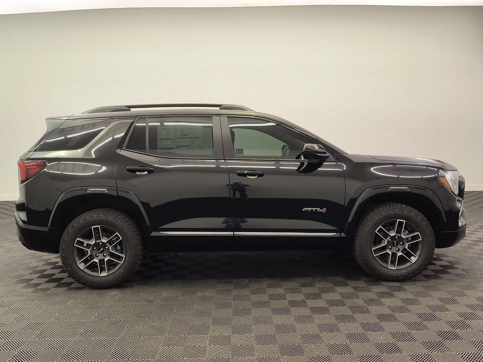 New 2026 GMC Terrain AT4 w/ Technology Package II AWD/4WD image 7