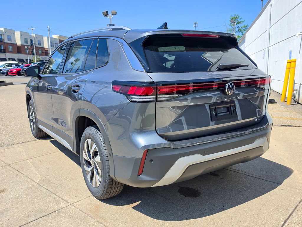 New 2026 Volkswagen Tiguan S AWD/4WD image 3