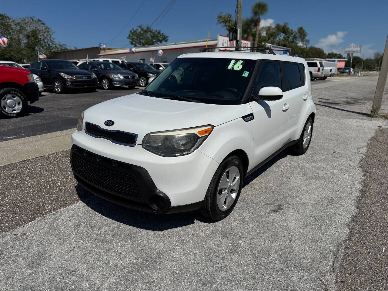 Used 2016 Kia Soul FWD image 4