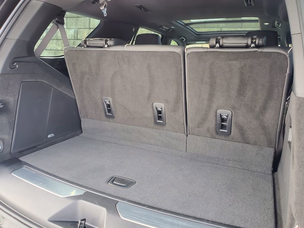 Certified 2025 Cadillac Escalade Sport image 49