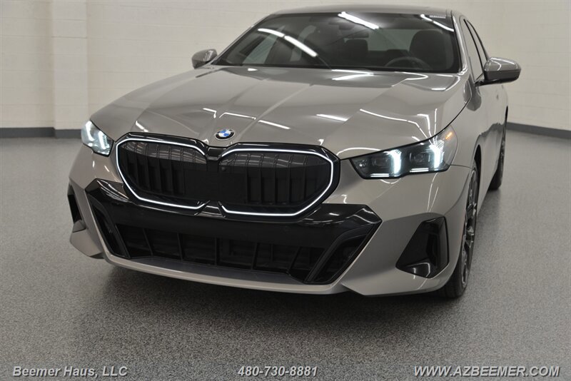 Used 2024 BMW 530i w/ M Sport Package image 1