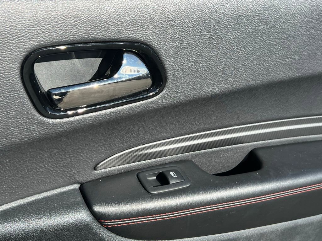 Used 2025 Dodge Durango GT AWD/4WD image 22