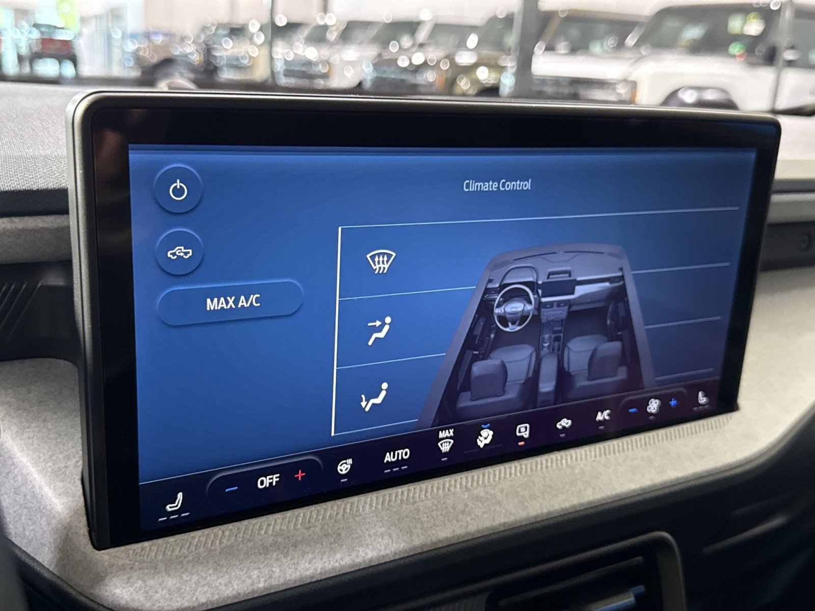 Used 2025 Ford Maverick XLT w/ XLT Luxury Package AWD/4WD image 23