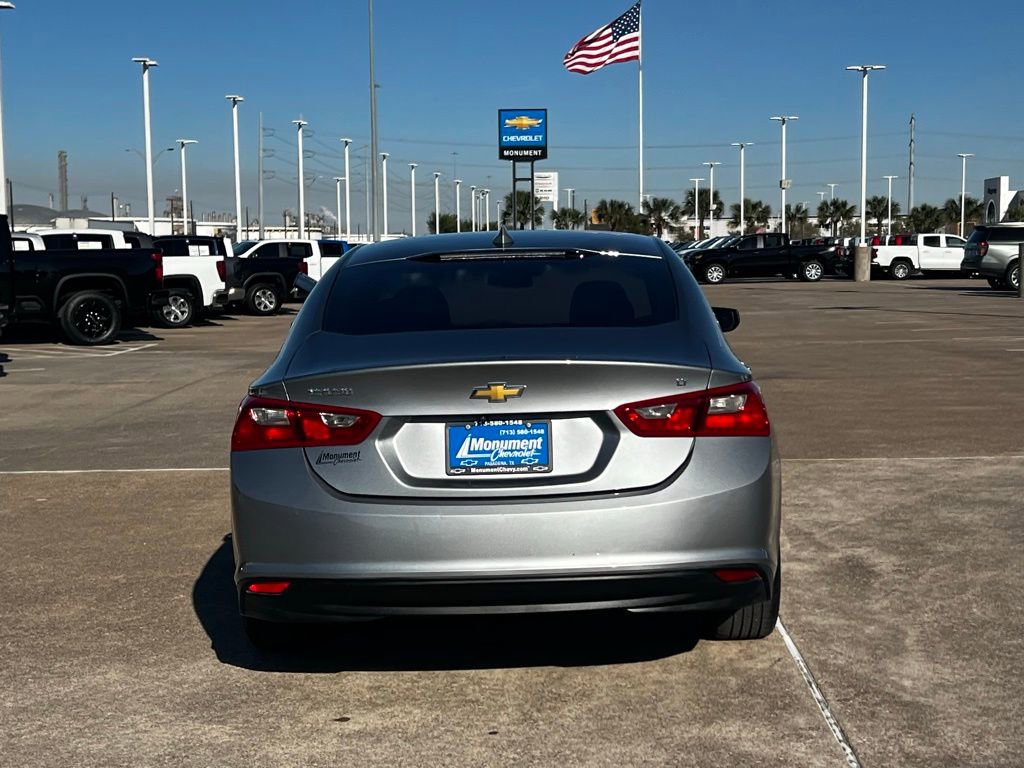 Used 2023 Chevrolet Malibu LT image 18