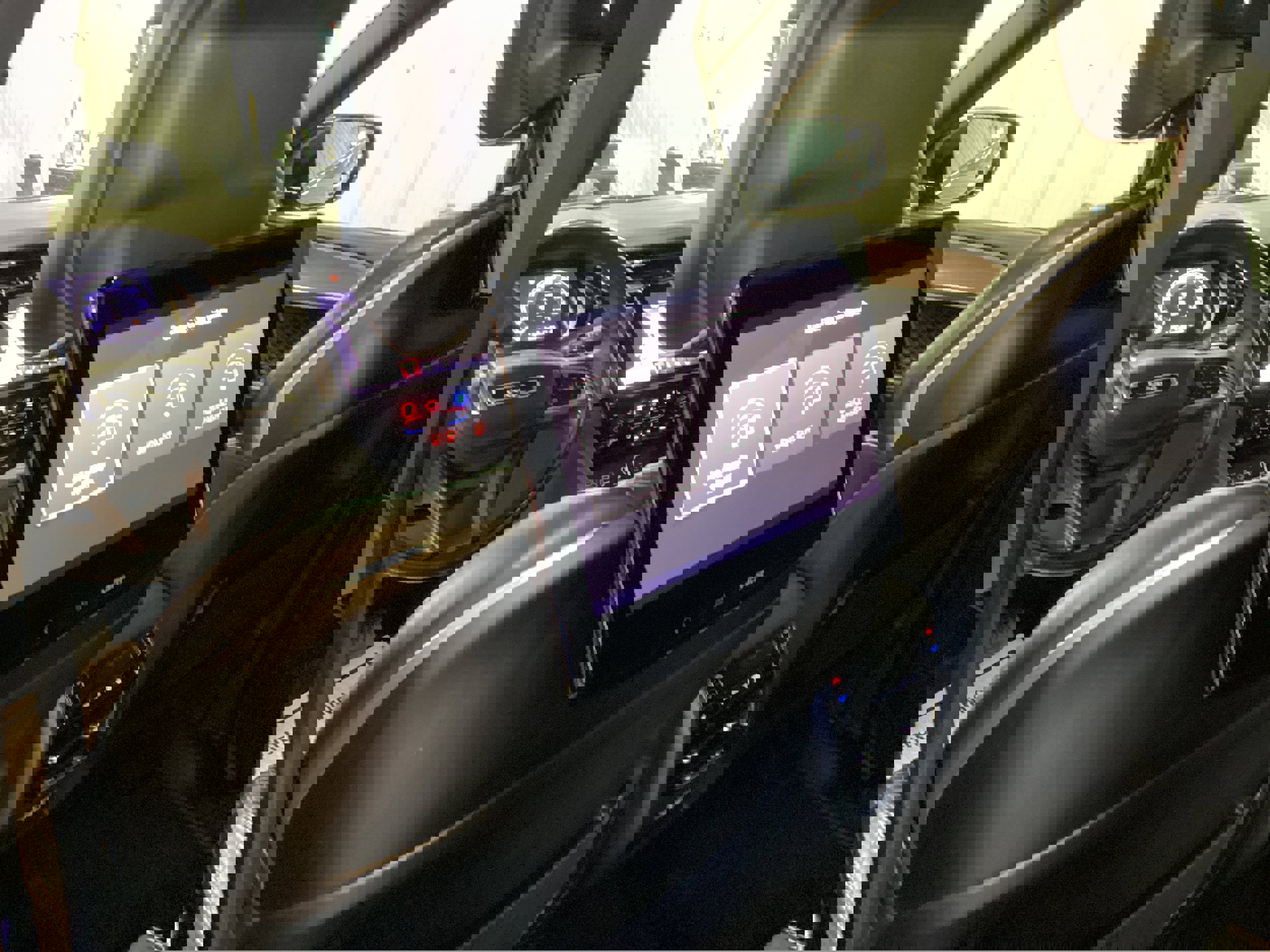 Used 2024 Jeep Grand Cherokee L Summit w/ Advanced Protech Group IV image 41