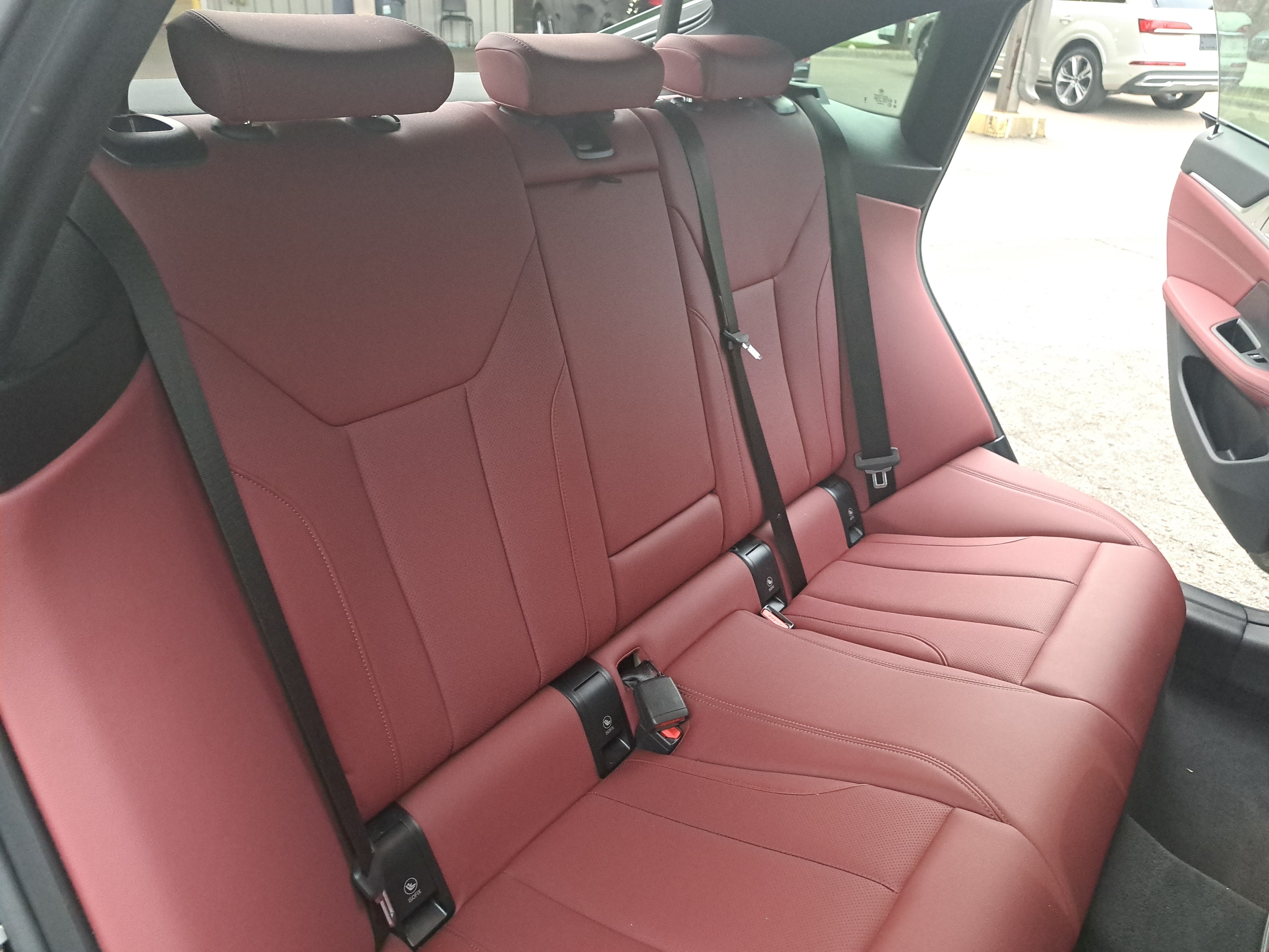 Used 2024 BMW i4 eDrive35 w/ Premium Package RWD image 12