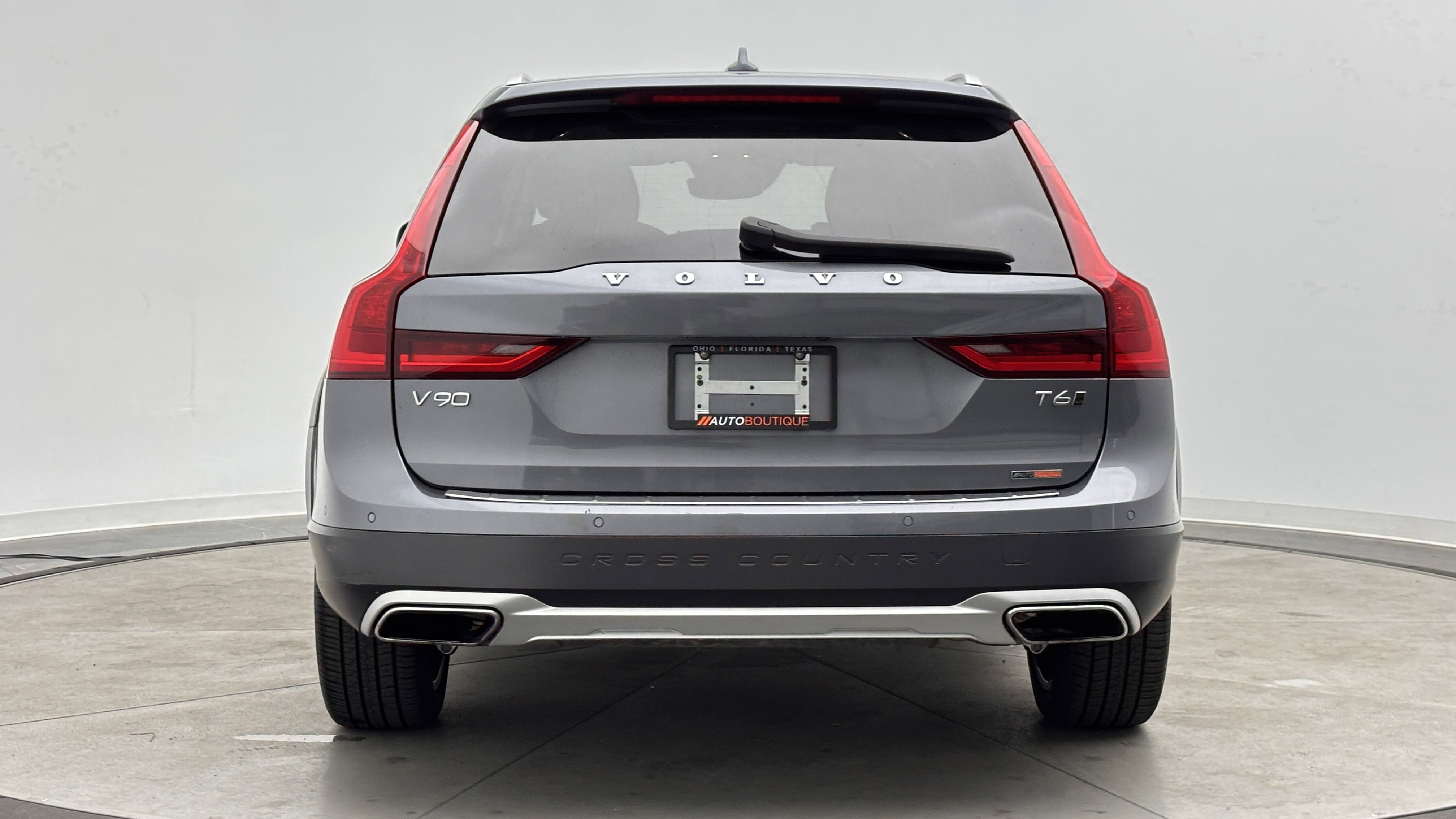 Used 2019 Volvo V90 T6 Cross Country w/ Advanced Package AWD/4WD image 7