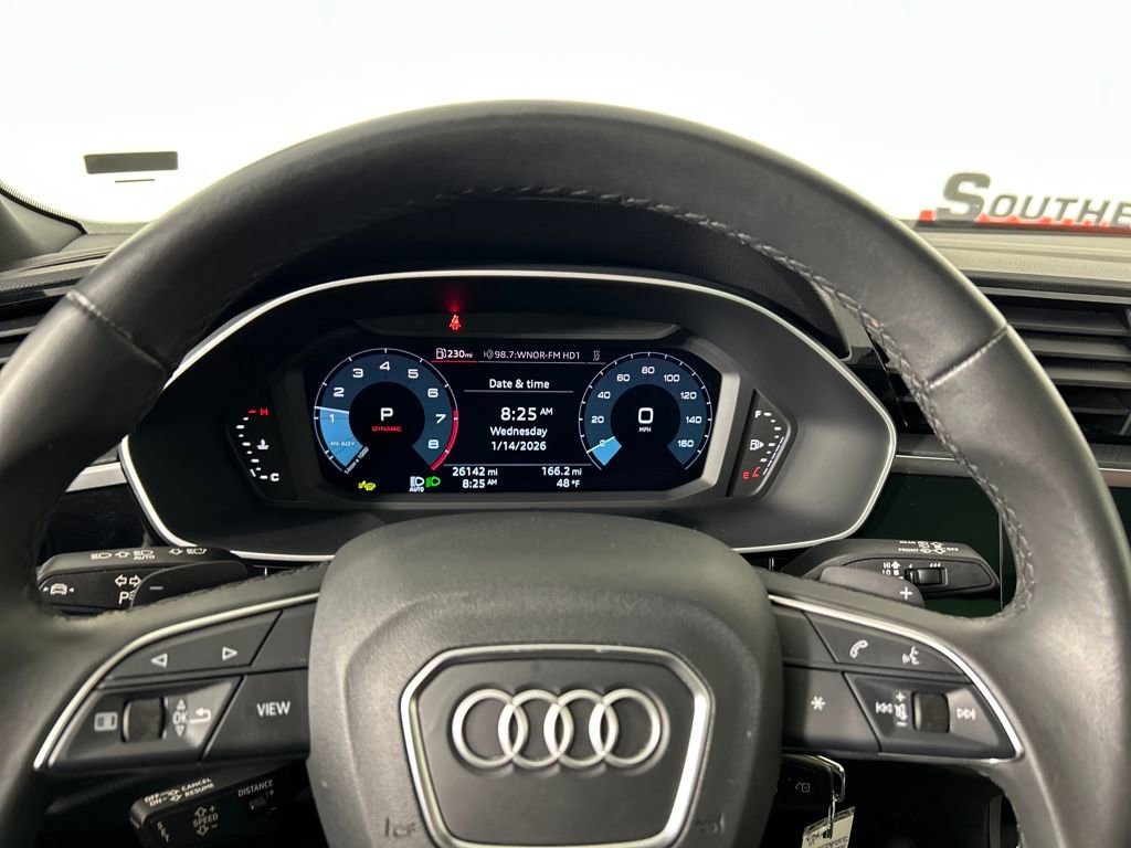 Used 2025 Audi Q3 2.0T Premium image 12