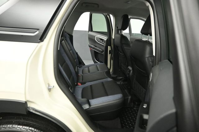 Certified 2025 Ford Bronco Sport Outer Banks w/ Outer Banks Tech Package+ AWD/4WD image 25