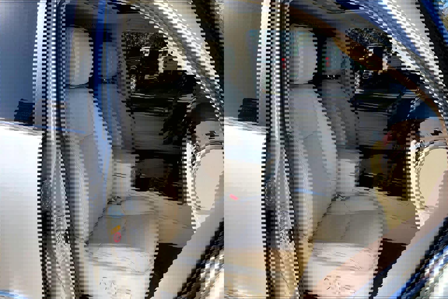 Used 2016 Lexus GX 460 image 9