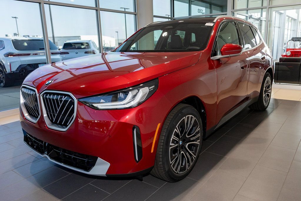Used 2026 BMW X3 xDrive30i w/ Premium Package AWD/4WD image 3