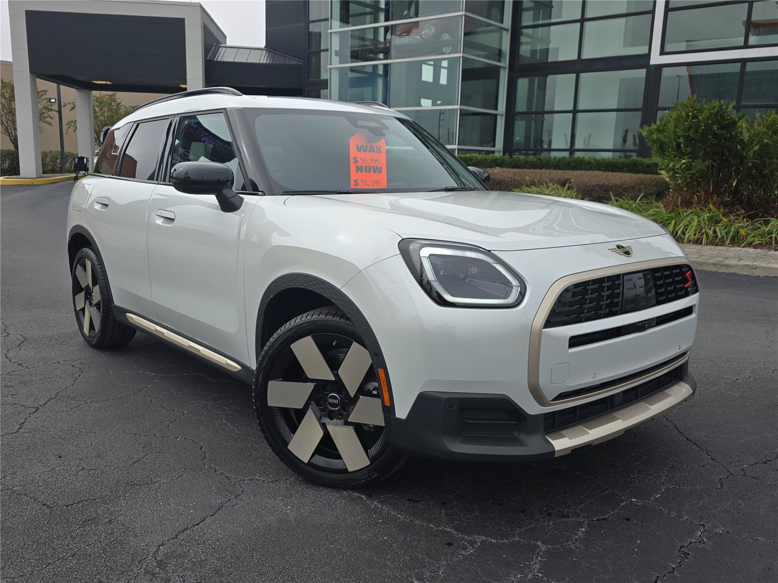 Used 2025 MINI Cooper Countryman S w/ Comfort Package Max AWD/4WD image 29
