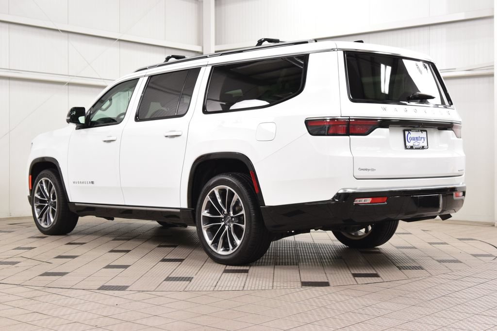 Used 2024 Jeep Wagoneer L Series III w/ Premium Group I AWD/4WD image 6